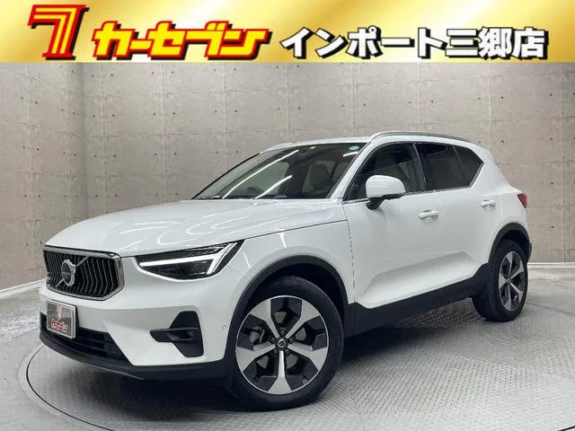 Volvo XC40 ULTIMATE B4 AWD — миниатюра 1
