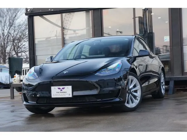 Tesla MODEL 3 LONG RANGE AWD — миниатюра 1