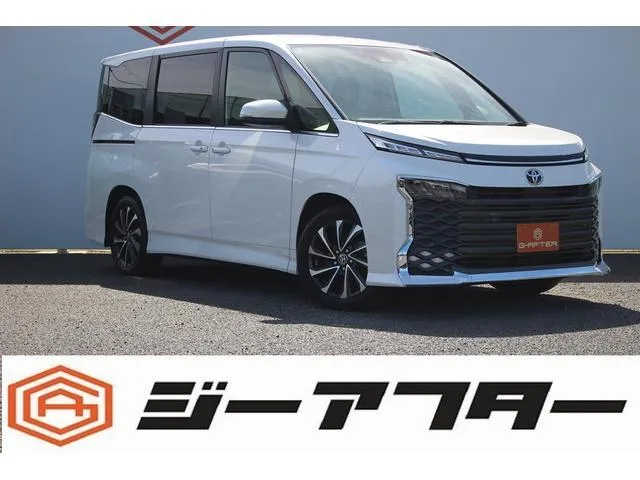 Toyota VOXY — миниатюра 1