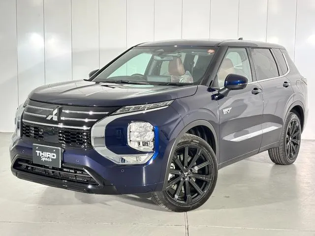 Mitsubishi OUTLANDER PHEV P EXECUTIVE PACKAGE — миниатюра 1