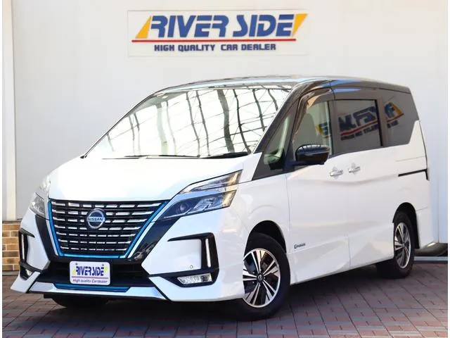 Nissan SERENA E-POWER HIGHWAY STAR V — миниатюра 1