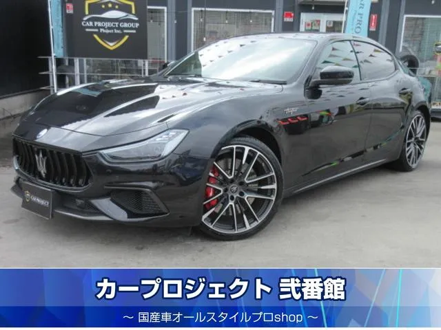Maserati GHIBLI TROFEO — миниатюра 1