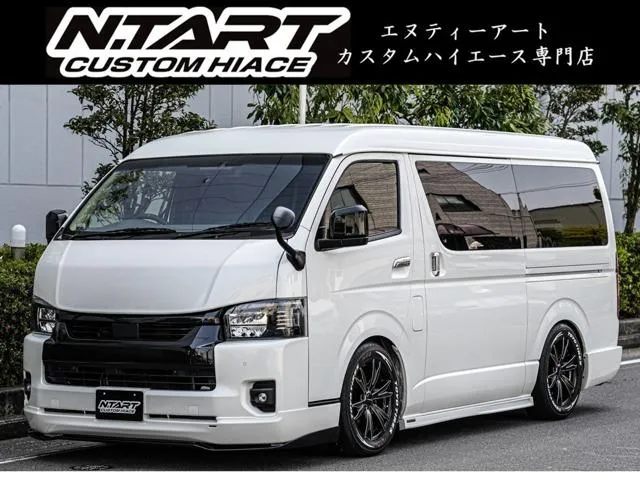 Toyota HIACE VAN — миниатюра 1