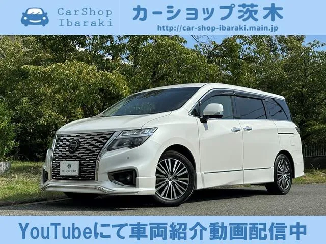 Nissan ELGRAND 250HIGHWAY STAR S — миниатюра 1