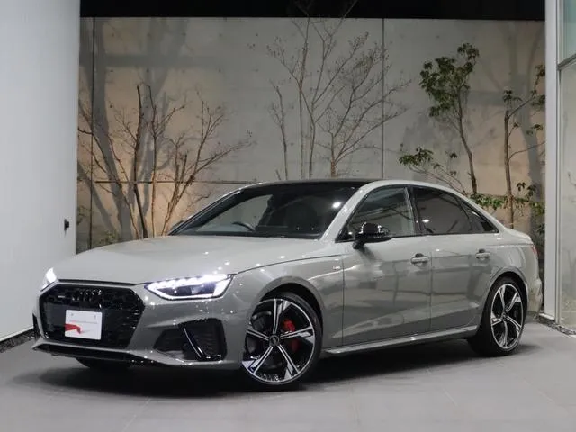 Audi A4 BLACK STYLE PLUS — миниатюра 1