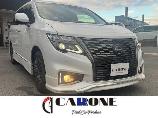 Nissan ELGRAND 250HIGHWAY STAR S URBAN CHROME — миниатюра 1