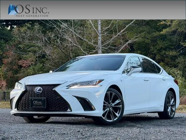 Lexus ES ES300H F SPORT — миниатюра 1