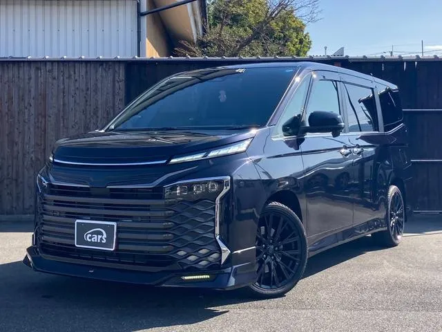 Toyota VOXY S-Z — миниатюра 1