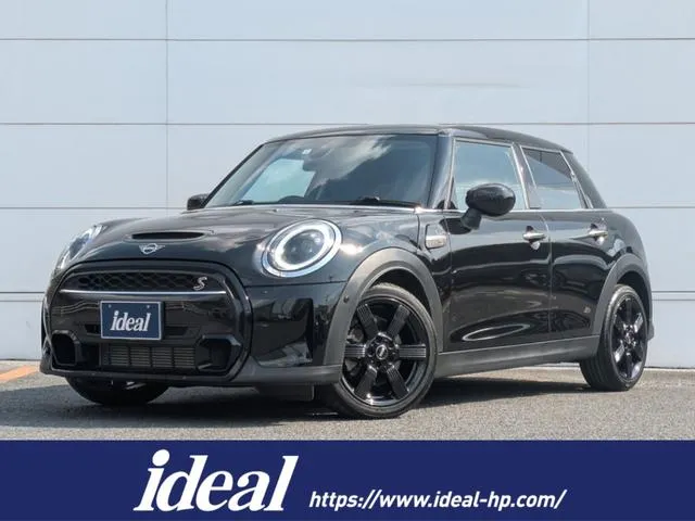 MINI MINI COOPER SD ESSENTIAL TRIM — миниатюра 1