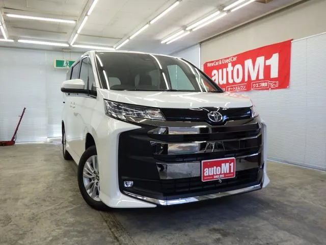 Toyota NOAH S-Z — миниатюра 1