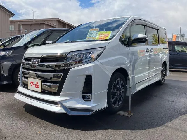 Toyota NOAH SI WB II — миниатюра 1