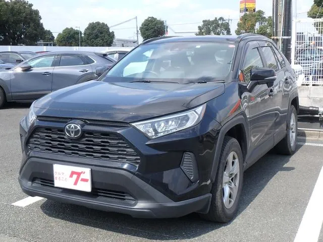 Toyota RAV4 X — миниатюра 1