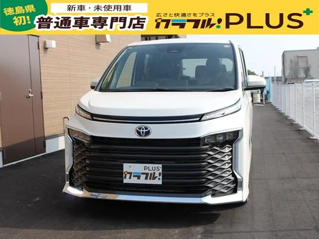 Toyota VOXY S-Z — миниатюра 1