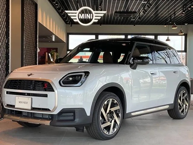 MINI MINI COUNTRYMAN S ALL4 FAVOURED TRIM — миниатюра 1