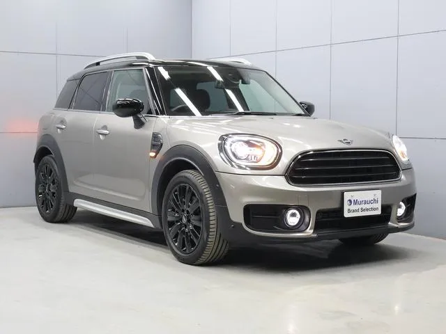 MINI MINI COOPER D CROSSOVER — миниатюра 1