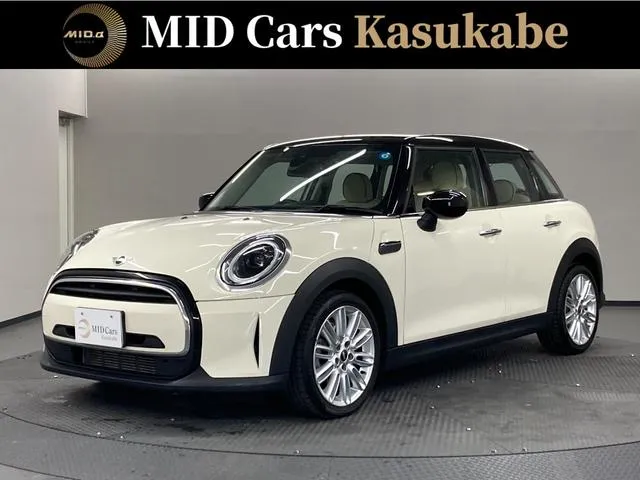 MINI MINI COOPER D PREMIUM PLUS PACKAGE CLASSIC TRIM — миниатюра 1