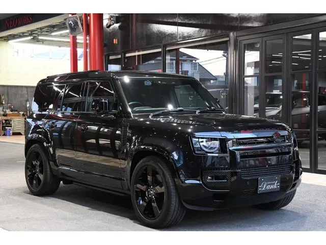 Land Rover DEFENDER 110X D300 — миниатюра 1