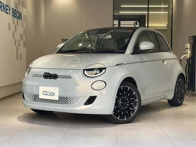 Fiat 500e ICON — миниатюра 1