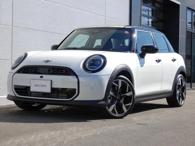 MINI MINI COOPER S CLASSIC TRIM — миниатюра 1