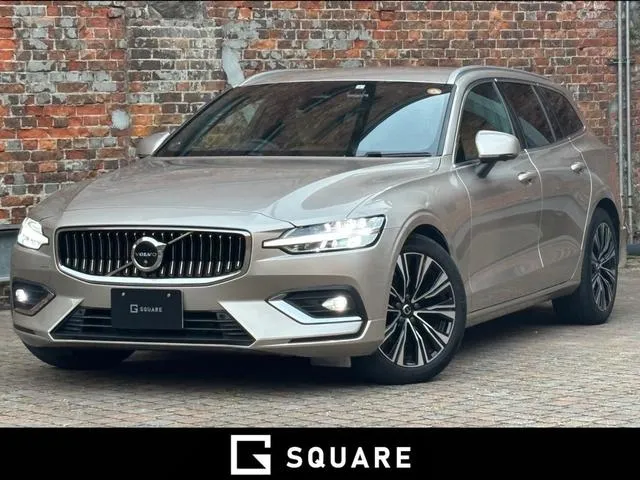 Volvo V60 ULTIMATE B4 — миниатюра 1