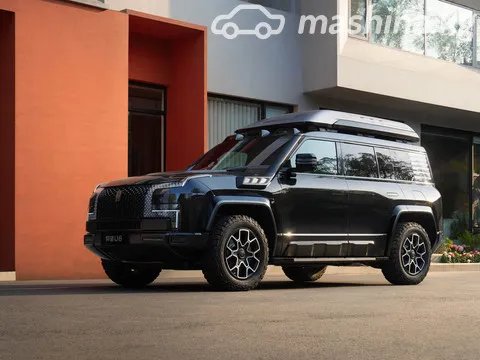 BYD Yangwang U8 — миниатюра 1