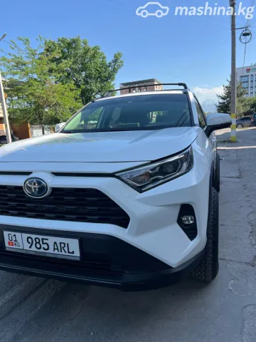Toyota RAV4 — миниатюра 1