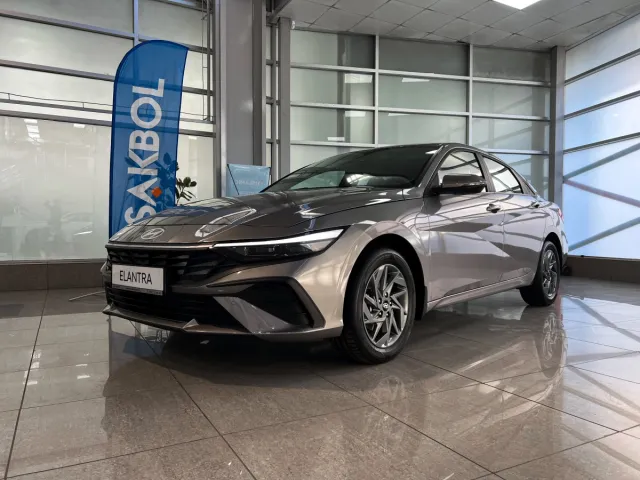 Hyundai Elantra — миниатюра 1