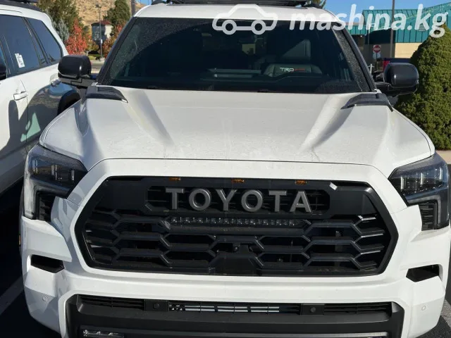Toyota Sequoia — миниатюра 1