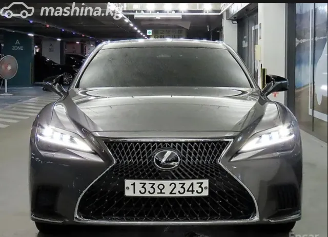 Lexus LS — миниатюра 1