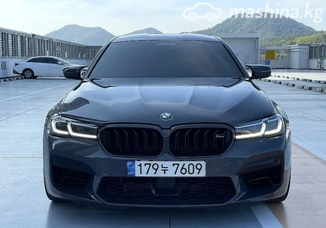 BMW M5 — миниатюра 1