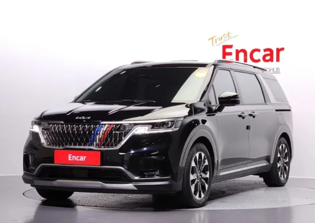 Kia Carnival — миниатюра 1