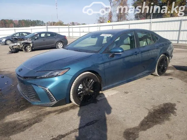 Toyota Camry — миниатюра 1