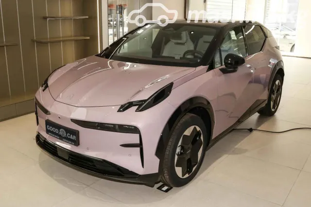 Zeekr X — миниатюра 1