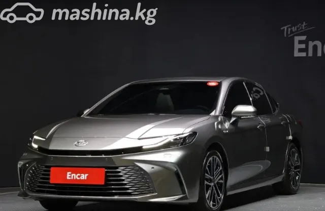 Toyota Camry — миниатюра 1