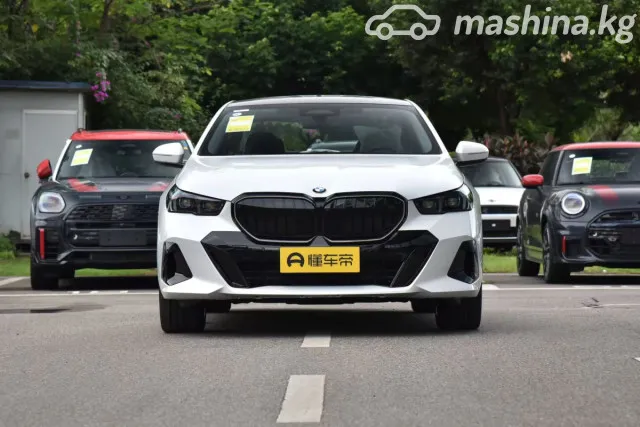 BMW 5 серии — миниатюра 1