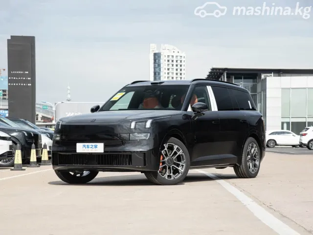 Lynk & Co & Co 900 — миниатюра 1