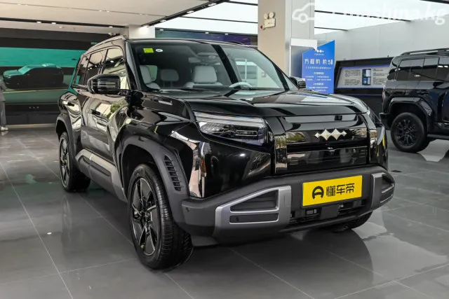 BYD FangChengBao Leopard 3 — миниатюра 1