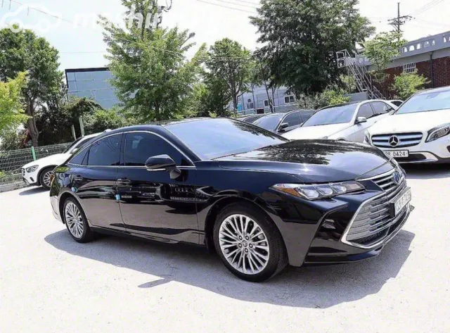 Toyota Avalon — миниатюра 1
