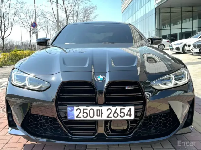 BMW M4 — миниатюра 1