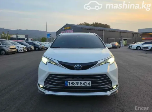 Toyota Sienna — миниатюра 1