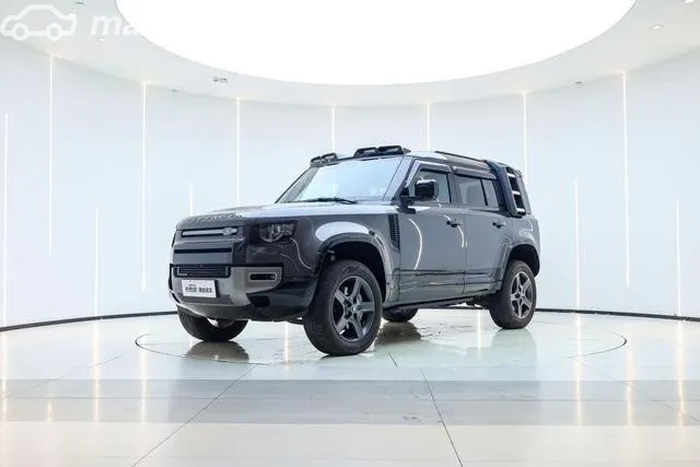 Land Rover Defender — миниатюра 1