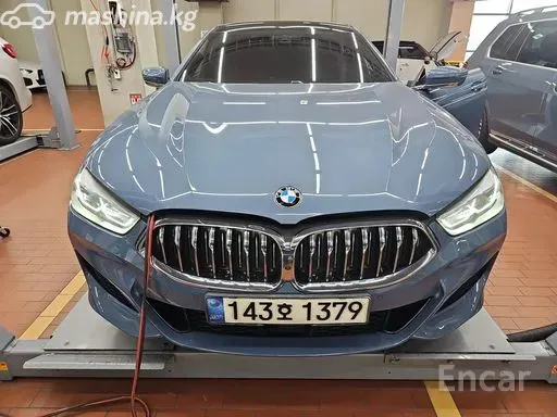 BMW 8 серии — миниатюра 1