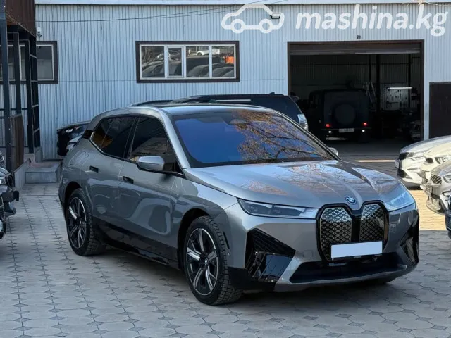 BMW iX — миниатюра 1