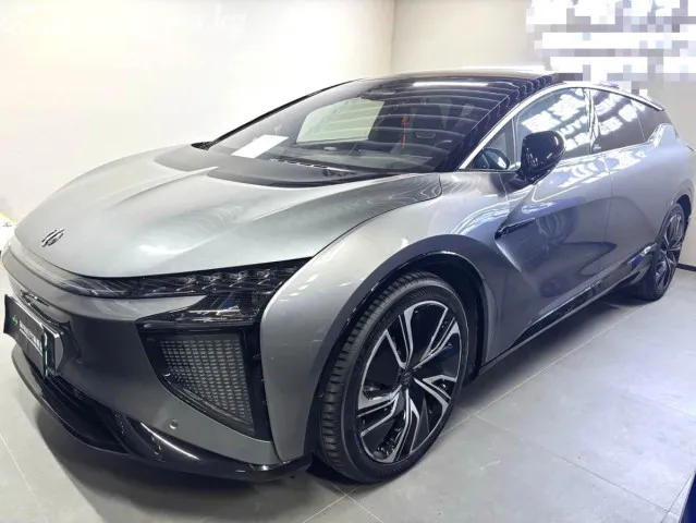 HiPhi X — миниатюра 1