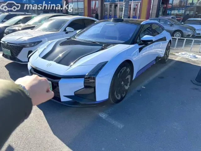 HiPhi Z — миниатюра 1