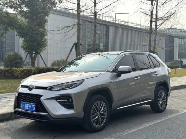 Toyota Wildlander — миниатюра 1