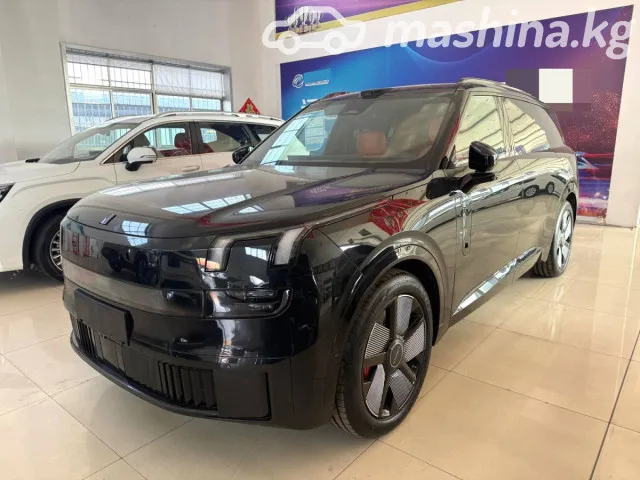 Lynk & Co & Co 900 — миниатюра 1