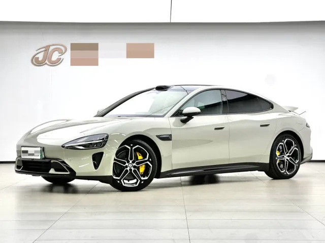 Xiaomi SU7 — миниатюра 1