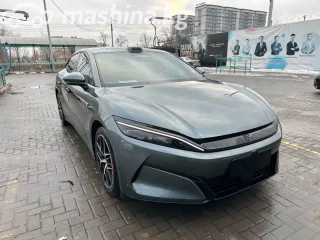 BYD Han — миниатюра 1