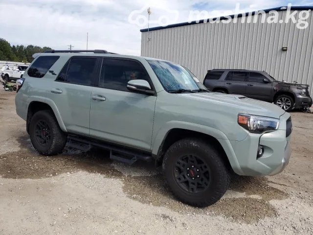 Toyota 4Runner — миниатюра 1